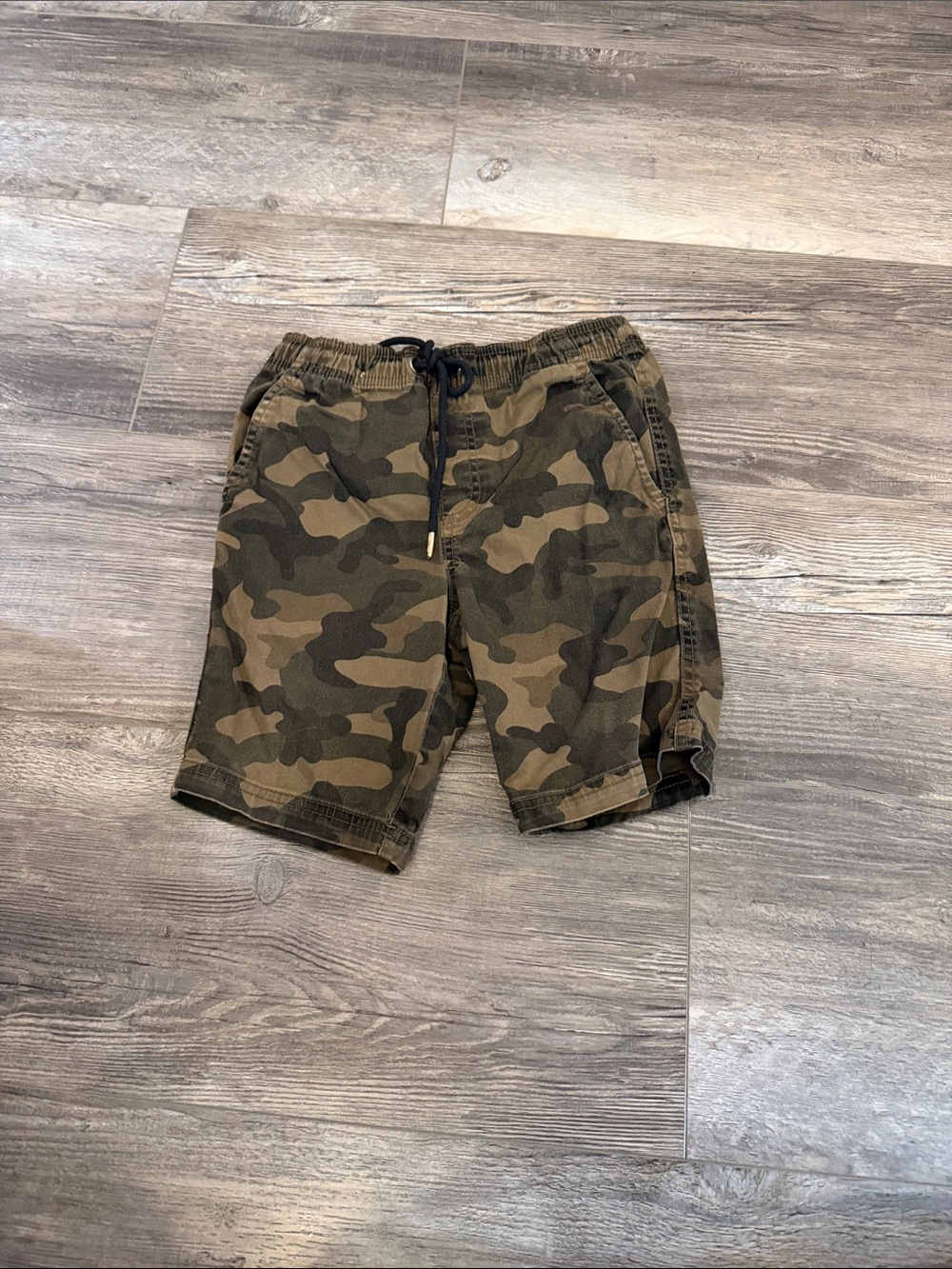 Urban Heritage Boys Camo Drawstring Shorts - Olive & Brown
